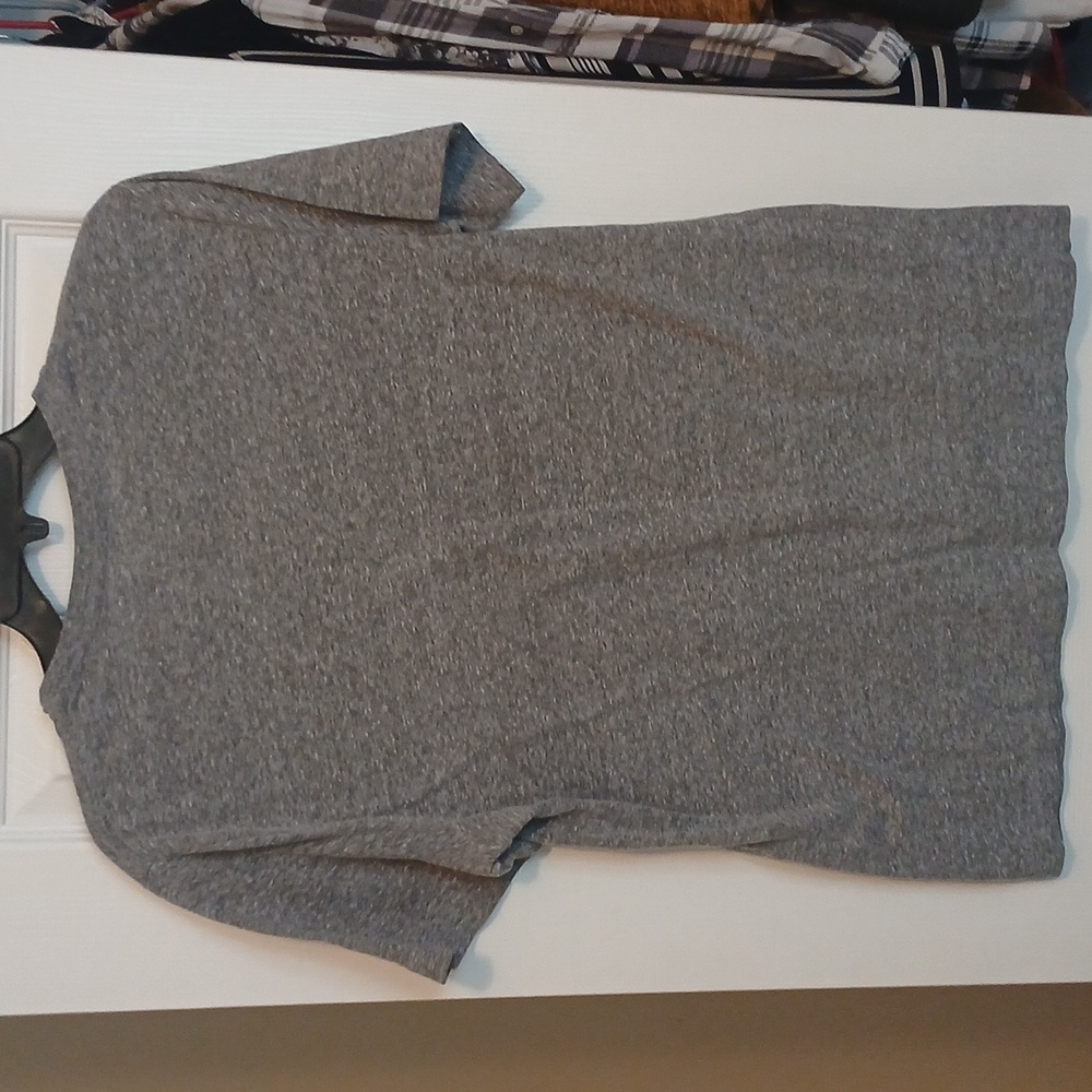 Pokemon Gray Tee with Yellow and Red Pikachu Design - Picture 4 of 6